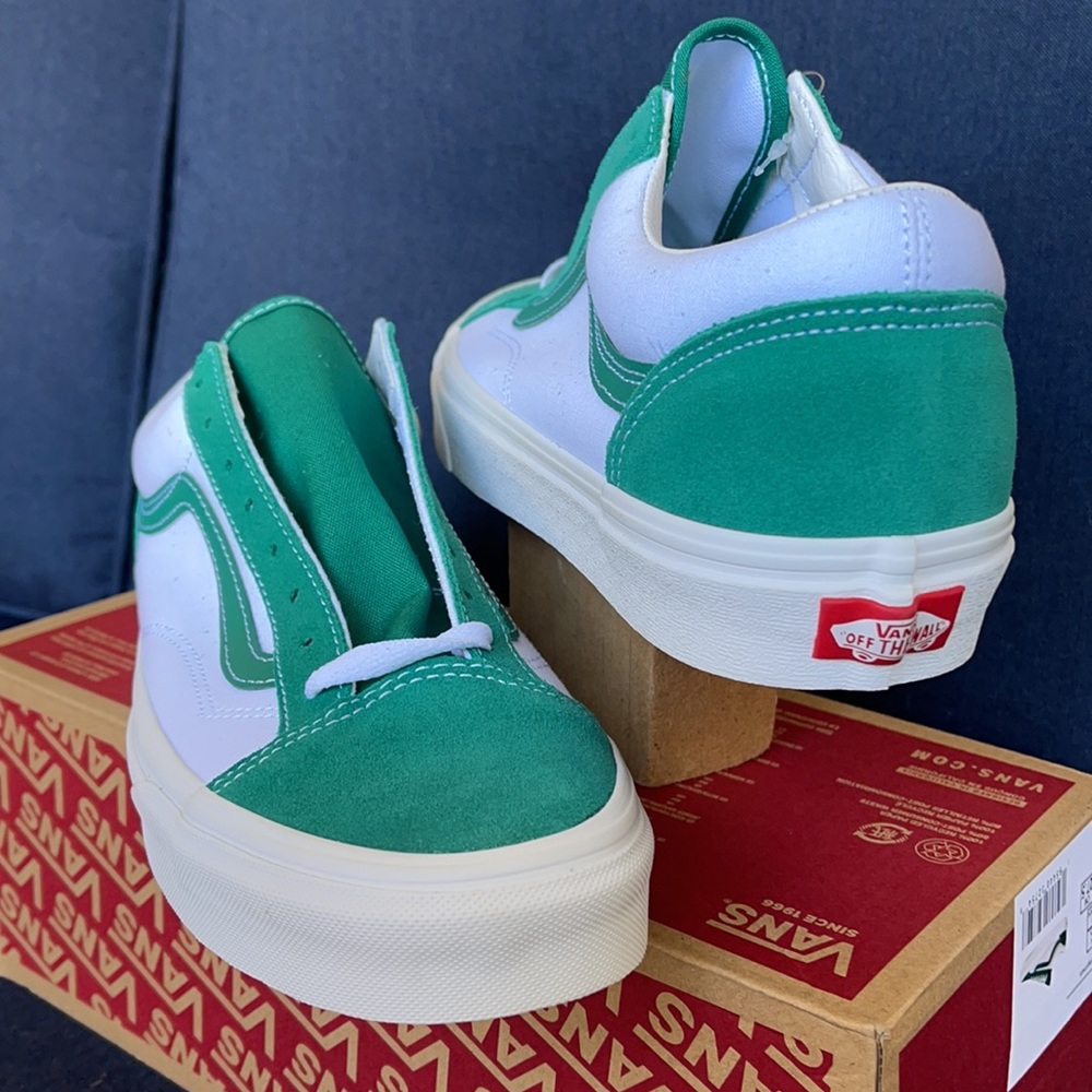 Vans WMNS Style 36 Classicsport Sneakers - Picture 14 of 16